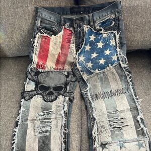 Patriotic Skull Distressed Skinny Jeans